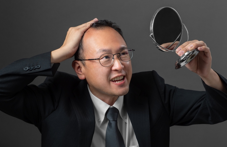 薄毛でお悩みの方、今すぐコラーゲンマシンで育毛始めましょう！帯広で気軽に通えるCAPSULES.24