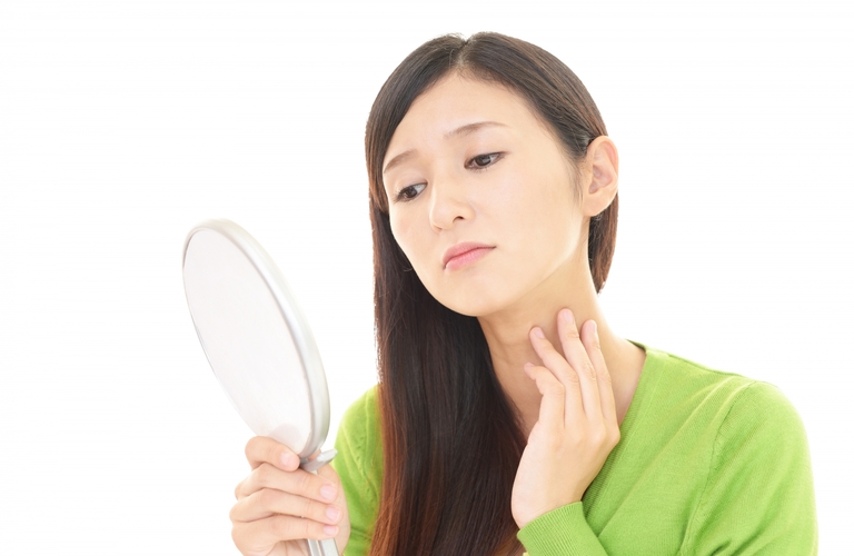 帯広で気軽に首のシワやたるみ対策を始めませんか？いつでもすっぴんで通えるCAPSULES.24
